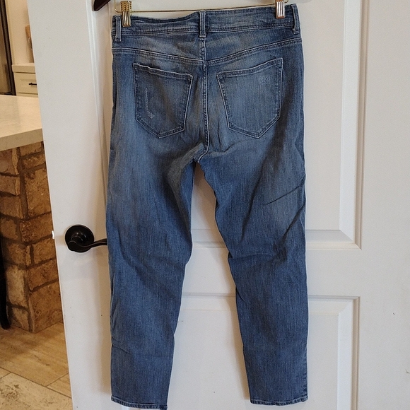 Divided Jeans Size 6 Medium Wash Distressed - Picture 3 of 6